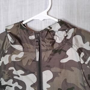Steve & Barry's Boys Small (5/6)‎ Windbreaker Camo